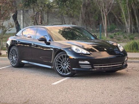 Used 2013 Porsche Panamera image 3