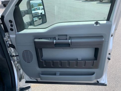 Used 2015 Ford F350 XL image 21