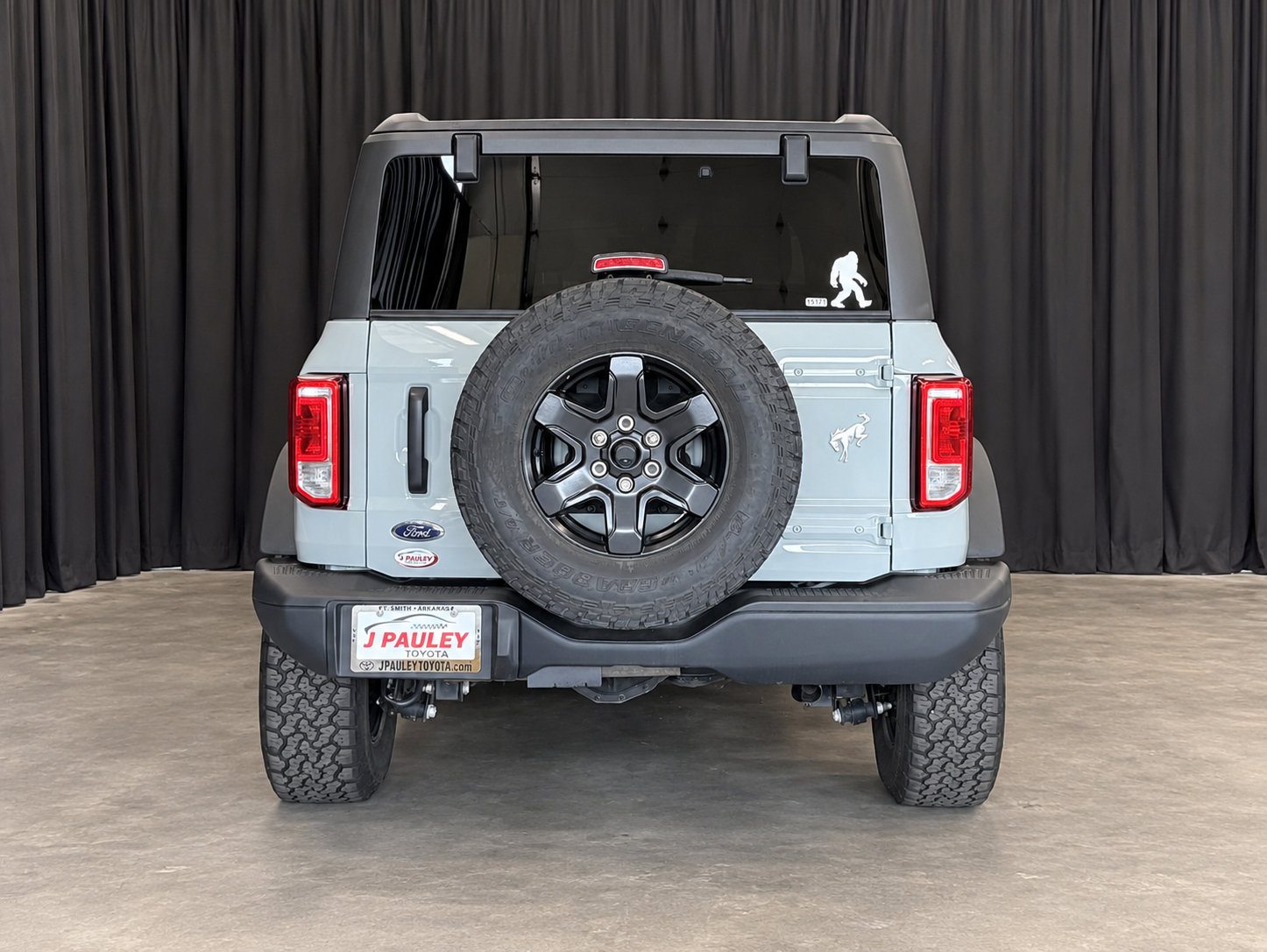 Used 2024 Ford Bronco Black Diamond AWD/4WD image 6