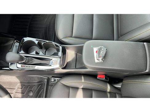 Certified 2025 Chevrolet Trax ACTIV w/ Sunroof Package FWD image 20
