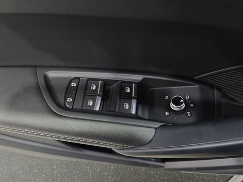 Used 2023 Audi Q5 2.0T Premium Plus image 28