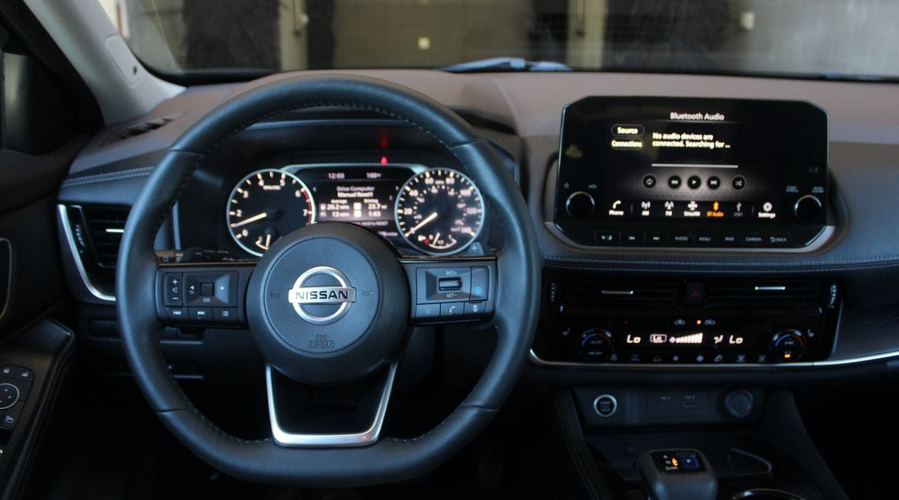 Used 2021 Nissan Rogue SL w/ Premium Package FWD image 33