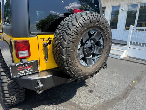 Used 2015 Jeep Wrangler Unlimited Sport w/ Quick Order Package 24S AWD/4WD image 70