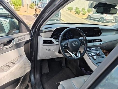 Used 2021 Hyundai Palisade SEL FWD image 5