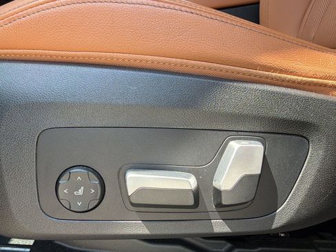 Used 2024 BMW X3 sDrive30i w/ M Sport Package RWD image 14