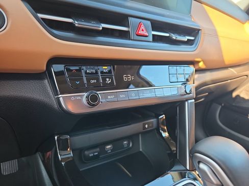 Certified 2026 Kia Seltos EX w/ EX Sunroof Package FWD image 26