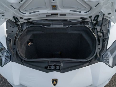 Used 2017 Lamborghini Aventador LP 700-4 image 71