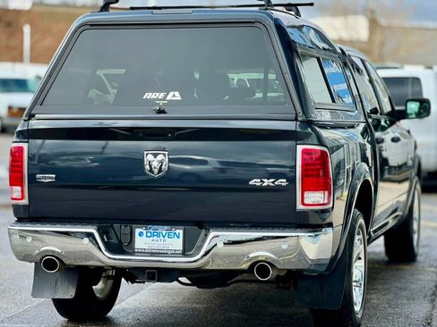 Used 2017 RAM 1500 Laramie w/ Convenience Group image 5