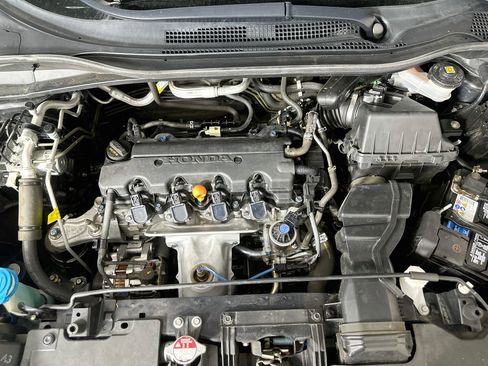 Used 2019 Honda HR-V Sport image 30