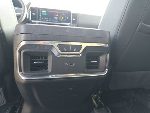 Used 2025 Chevrolet Silverado 3500 LTZ w/ LTZ Plus Package AWD/4WD image 35