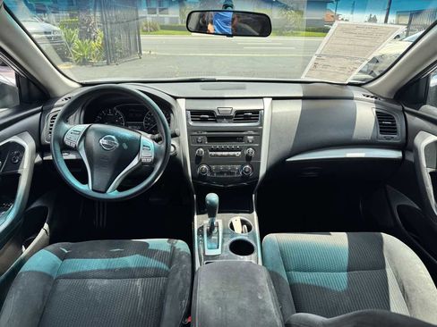 Used 2014 Nissan Altima 2.5 S FWD image 27