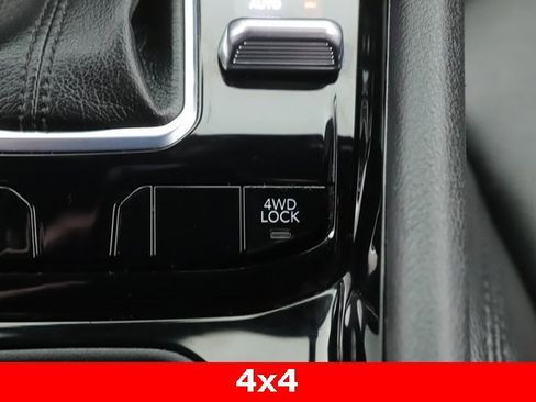 Used 2022 Jeep Compass Altitude image 25
