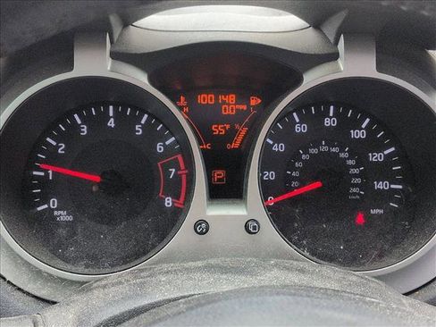 Used 2014 Nissan Juke SL image 9