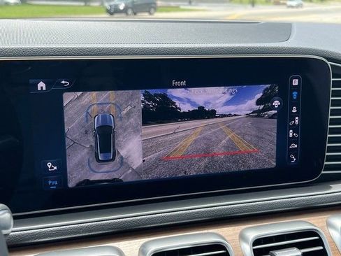 Used 2024 Mercedes-Benz GLE 350 4MATIC image 25