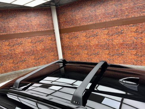 Used 2023 Nissan Kicks SR w/ SR Premium Package image 26