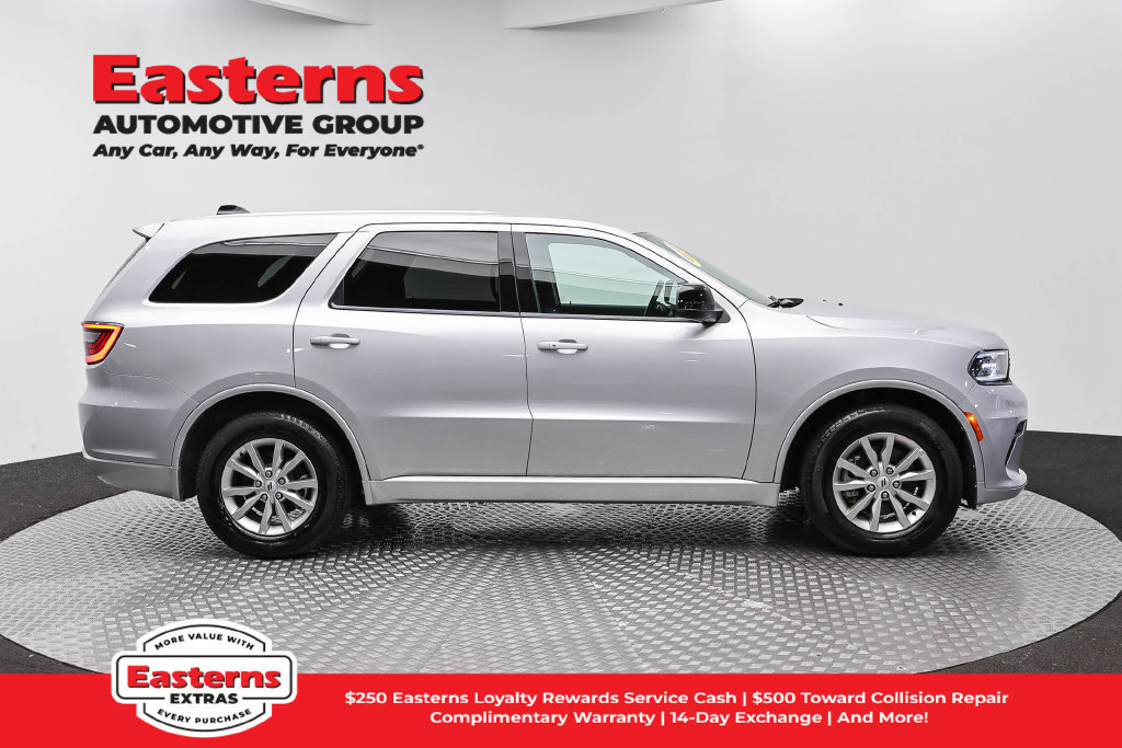 Used 2025 Dodge Durango GT RWD image 5