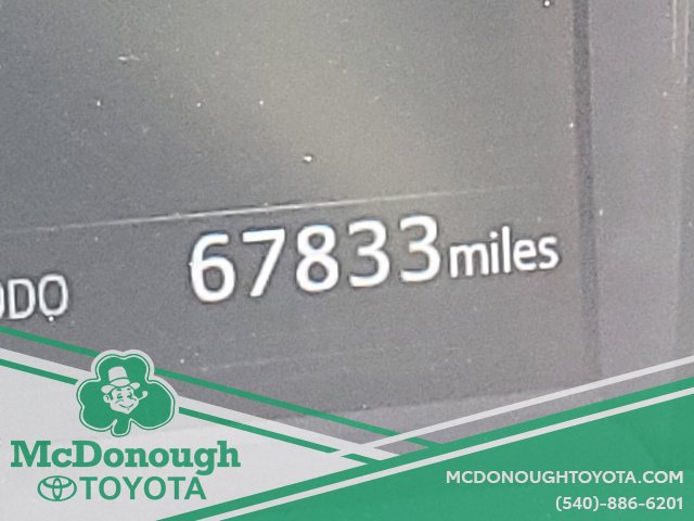 Used 2023 Toyota 4Runner SR5 Premium w/ Moonroof Package RWD image 16