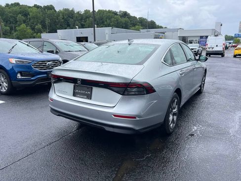 Used 2024 Honda Accord EX image 5