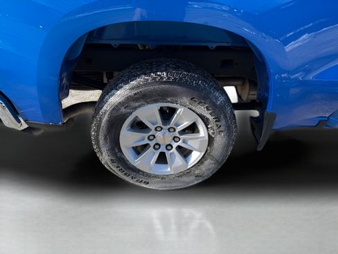 Used 2025 Chevrolet Silverado 1500 LT AWD/4WD image 26