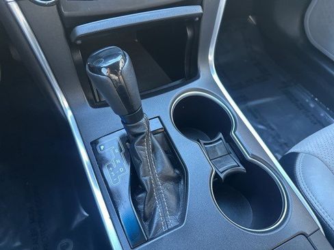 Used 2017 Toyota Camry XSE image 18