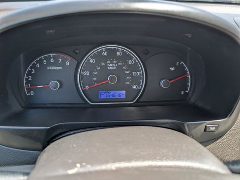 Used 2009 Hyundai Elantra GLS FWD image 17