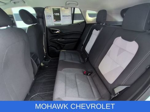 Used 2024 Chevrolet Trax LS w/ LS Convenience Package FWD image 24
