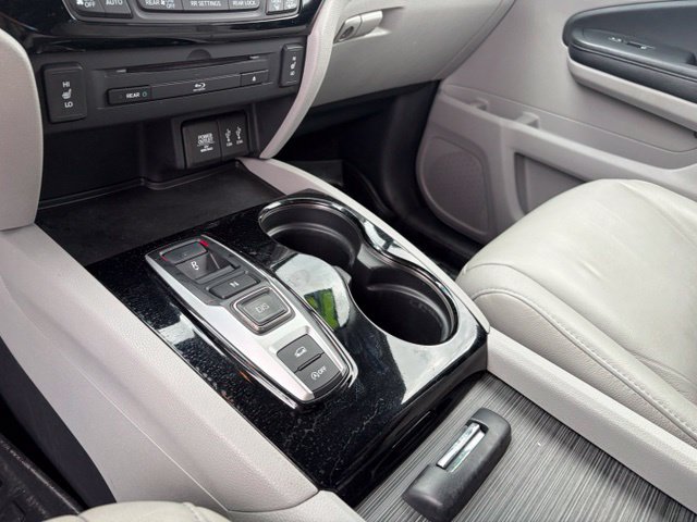 Used 2016 Honda Pilot Touring image 31