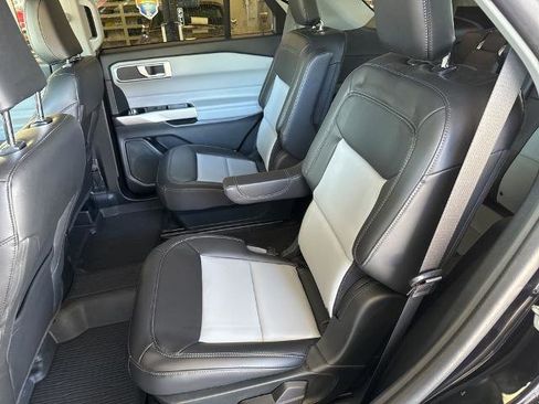 Certified 2023 Ford Explorer XLT w/ Equipment Group 202A image 16