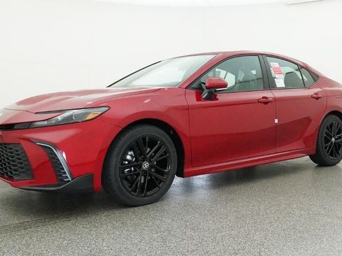 New 2026 Toyota Camry SE FWD image 17