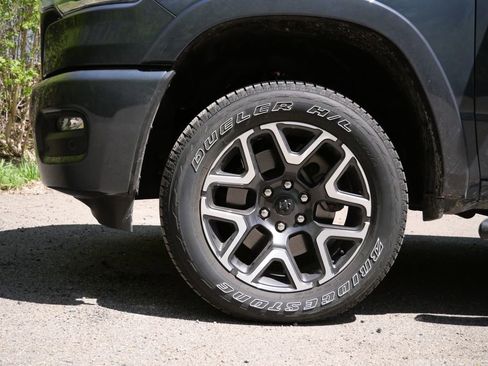 Used 2026 RAM 1500 Laramie w/ Sport Appearance Package AWD/4WD image 9