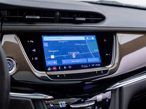 Used 2025 Cadillac XT6 Premium Luxury w/ Platinum Package AWD/4WD image 27