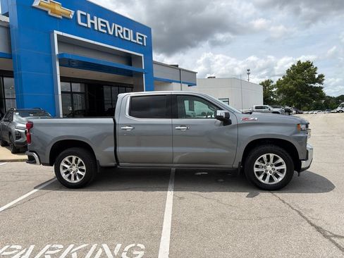 Used 2020 Chevrolet Silverado 1500 LTZ w/ LTZ Premium Package AWD/4WD image 2