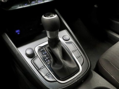 Used 2023 Hyundai Kona SEL image 31