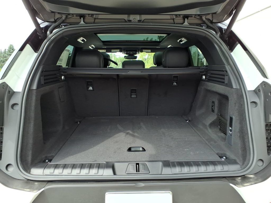 New 2026 Land Rover Range Rover Sport SE AWD/4WD image 26