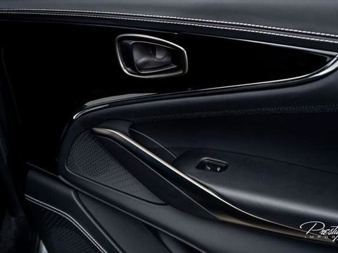 Used 2025 Aston Martin DBX 707 image 43