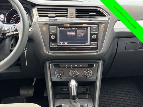 Used 2021 Volkswagen Tiguan S image 27