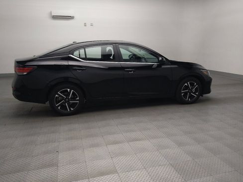 Used 2025 Nissan Sentra SV image 10