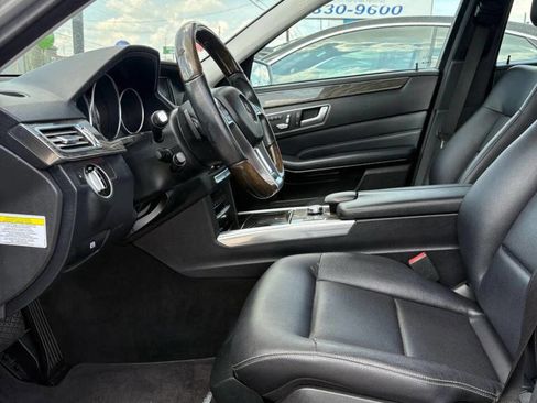 Used 2014 Mercedes-Benz E 350 Sedan image 4