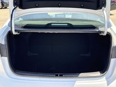 Used 2024 Toyota Corolla LE FWD image 30