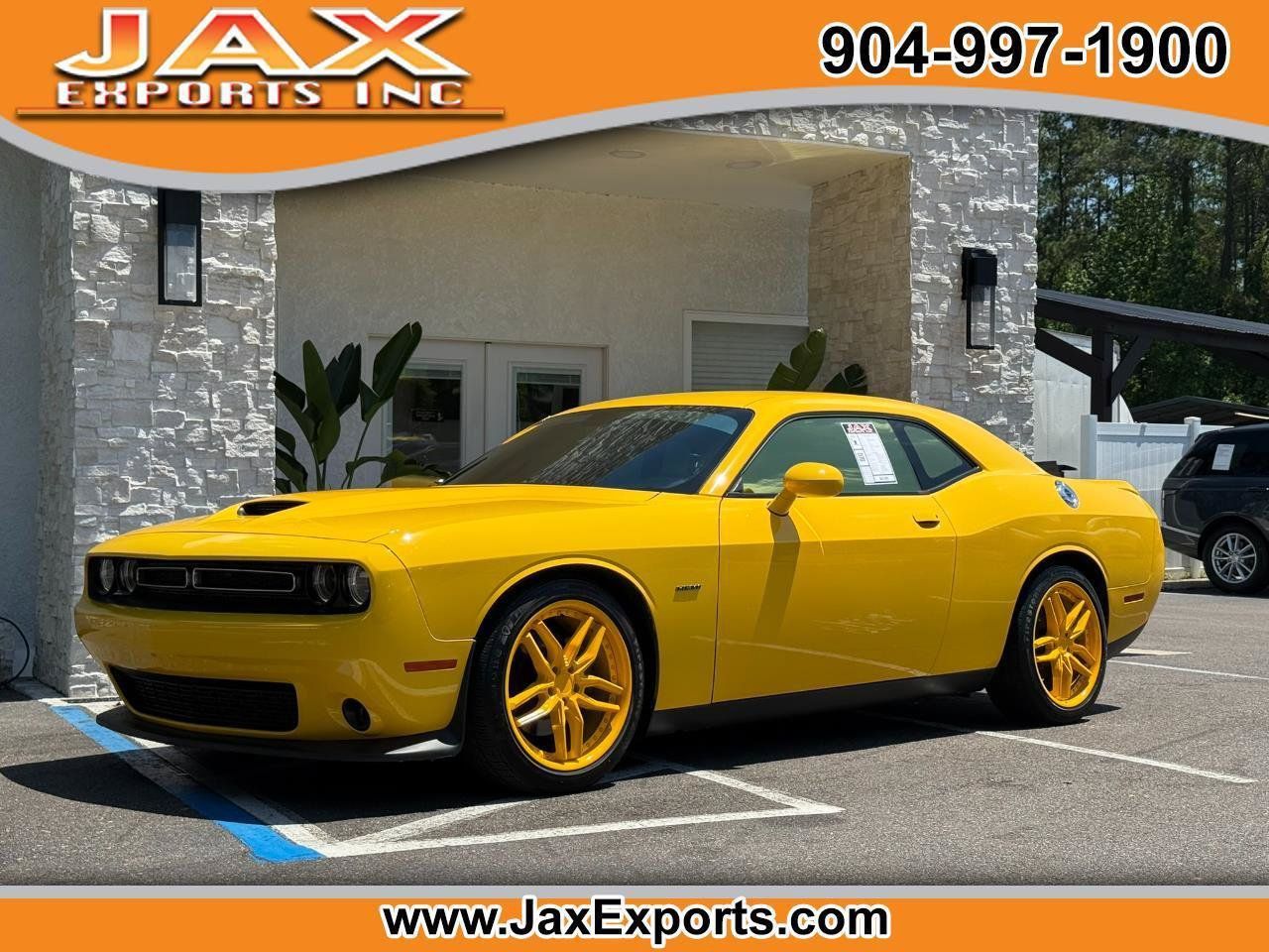 Used 2019 Dodge Challenger R/T RWD image 1