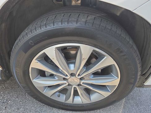 Used 2016 Mercedes-Benz GL 450 4MATIC image 9