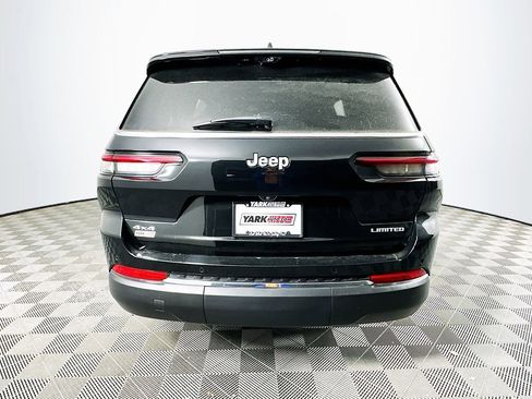 Certified 2024 Jeep Grand Cherokee L Limited w/ Luxury Tech Group II image 10