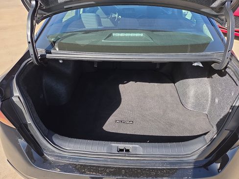 Used 2023 Nissan Altima 2.5 S image 8