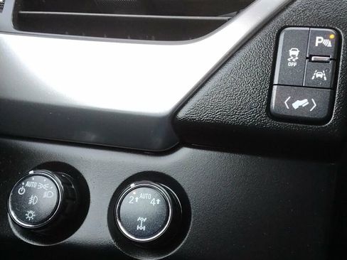 Used 2019 Chevrolet Tahoe LT w/ Luxury Package image 21