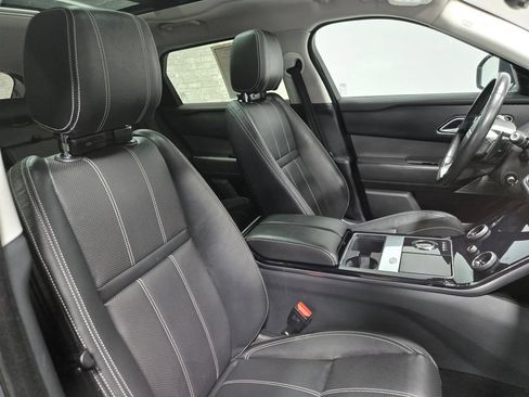 Used 2019 Land Rover Range Rover Velar S AWD/4WD image 53