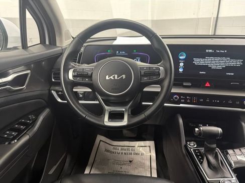 Certified 2024 Kia Sportage EX AWD/4WD image 15