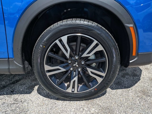 Used 2024 Mitsubishi Eclipse Cross SE AWD/4WD image 11