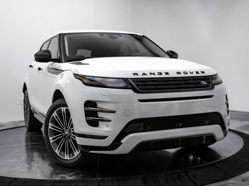 Used 2024 Land Rover Range Rover Evoque Dynamic SE image 20