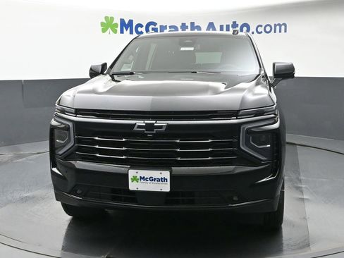 New 2026 Chevrolet Suburban RST image 5