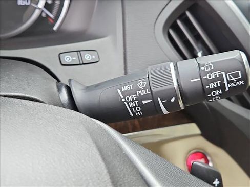 Used 2018 Acura MDX SH-AWD image 16